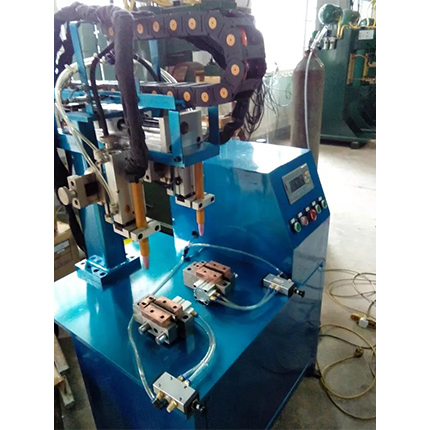 双枪双工位自动氩弧焊机